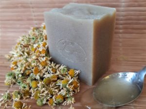 Rumanček s medom tuhý šampón - prírodné bylinkové mydlo